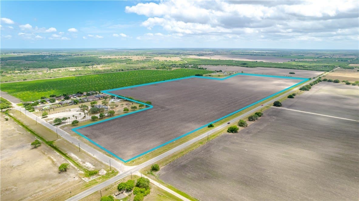 63.99 acres in Kleberg County - photo 9