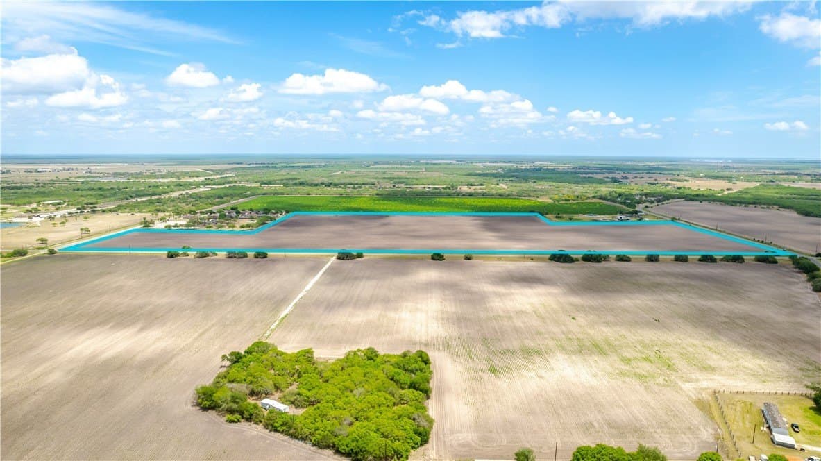 63.99 acres in Kleberg County - photo 8