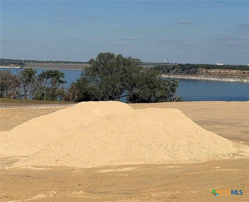 7.85 acres in Bell County - photo 11