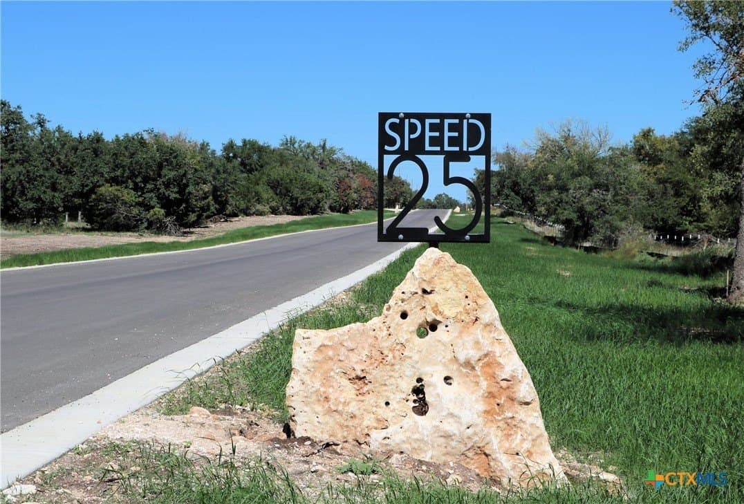 7.85 acres in Bell County - photo 9