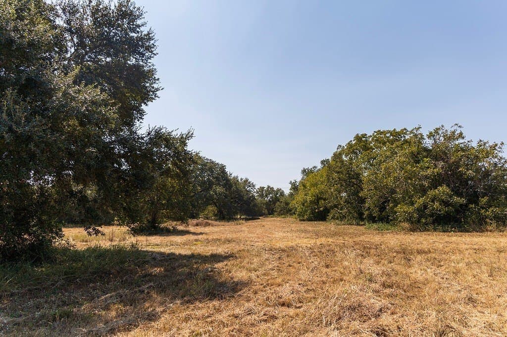 7.69 acres in Fayette County - photo 3
