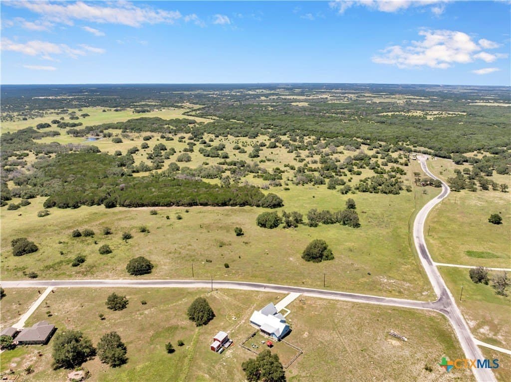 8 acres in Burnet County - photo 4