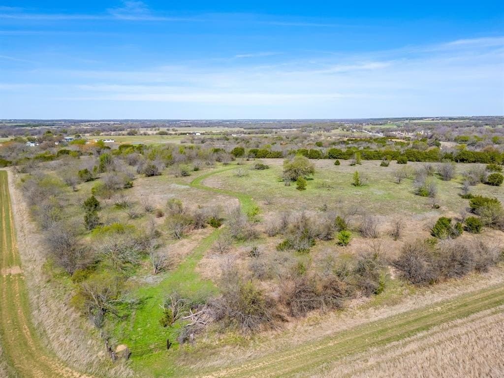 135.55 acres in Hill County - photo 13