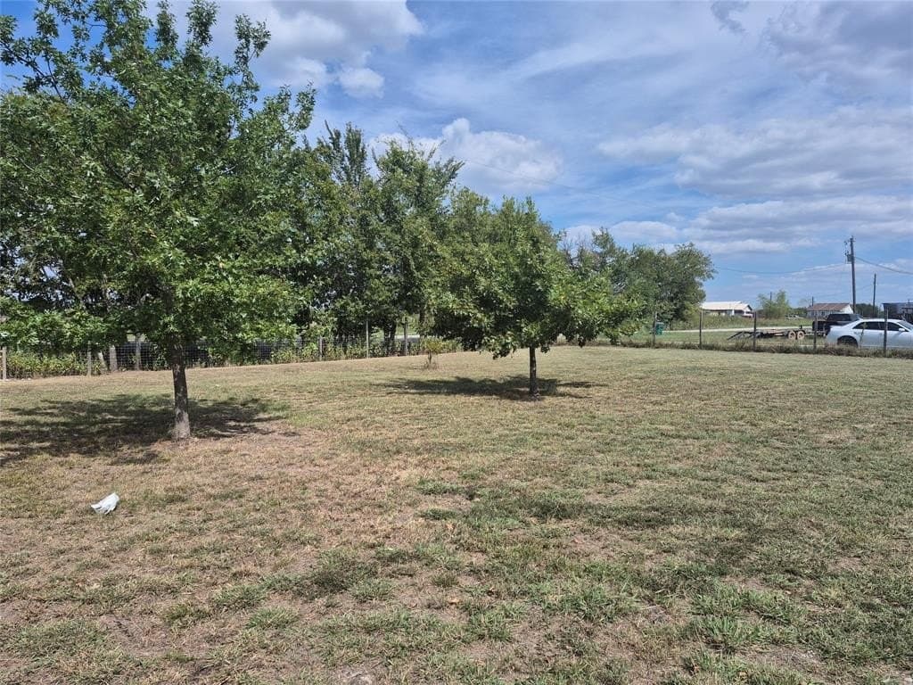 11 acres in Hunt County - photo 4