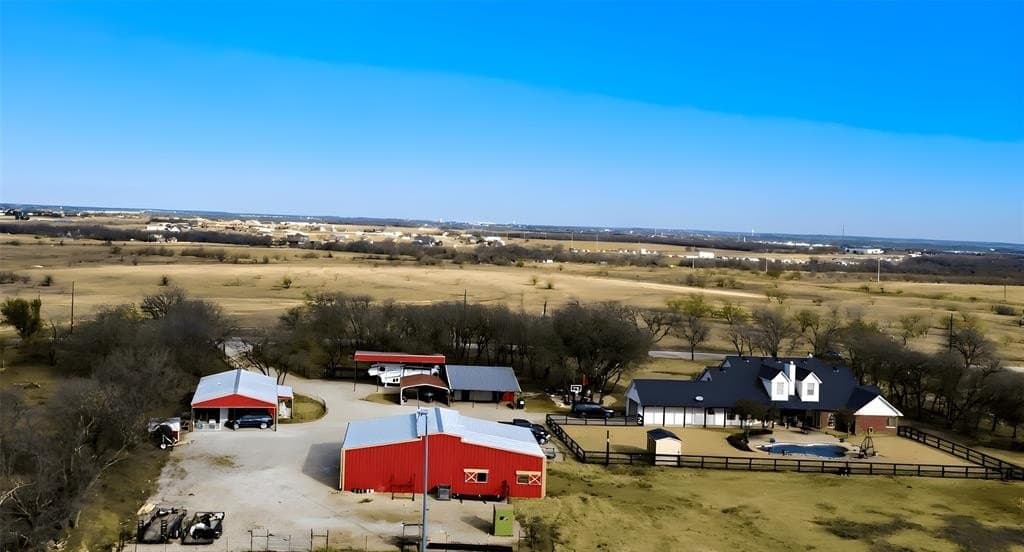 10 acres in Denton County - photo 3