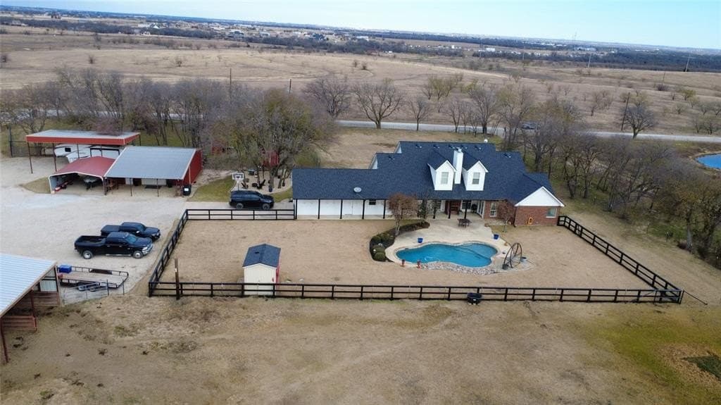 10 acres in Denton County - photo 2
