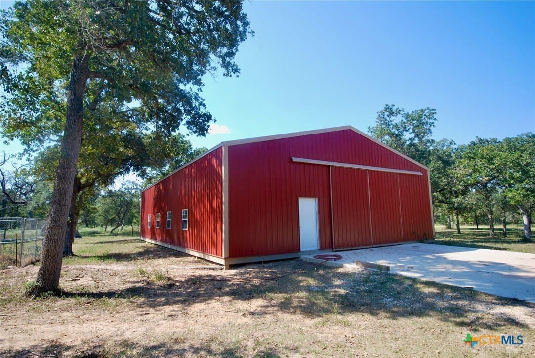 72.4 acres in Lavaca County - photo 20