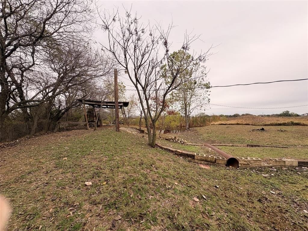5 acres in Rockwall County - photo 4