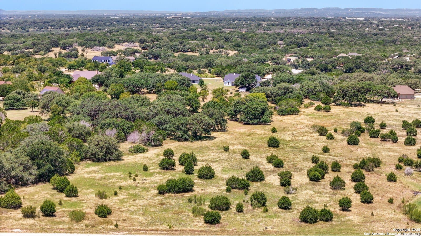 4.04 acres in Bandera County - photo 2
