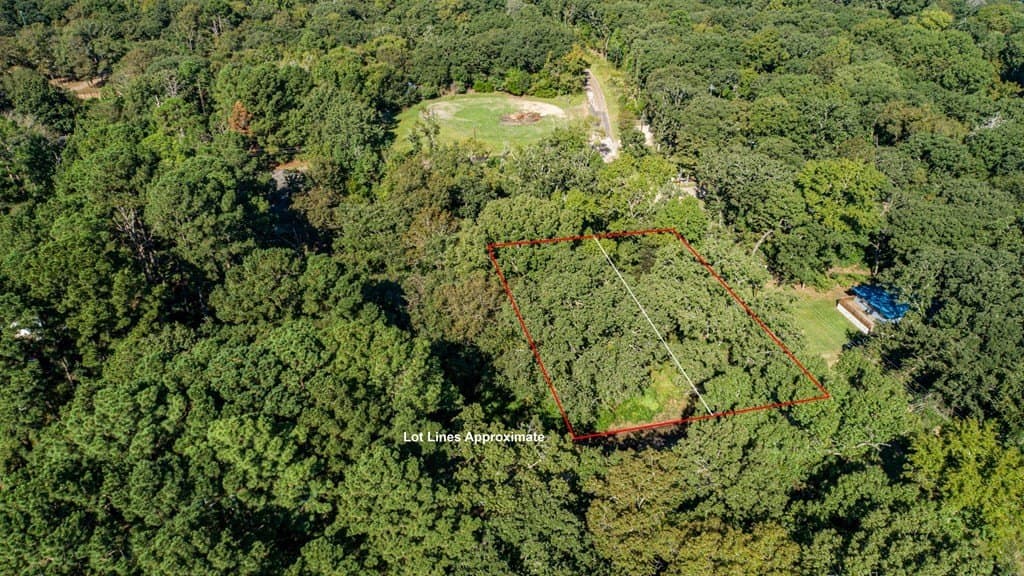0.42 acres in Van Zandt County - photo 6