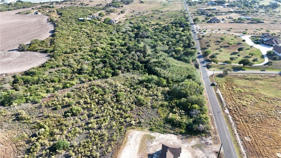 0.79 acres in San Patricio County - photo 5