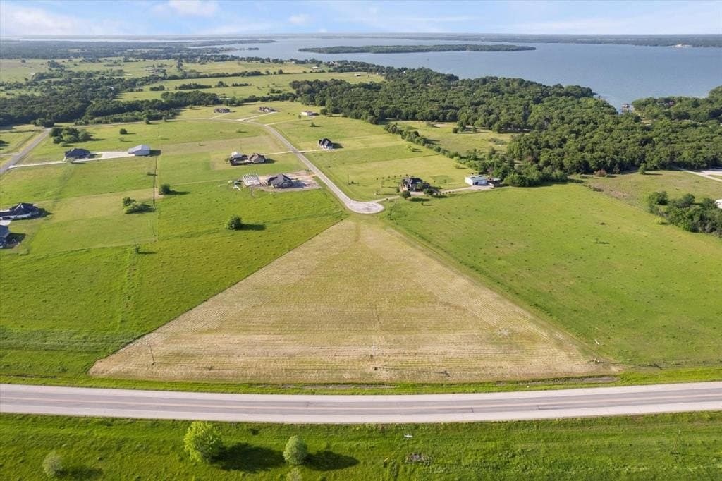 5.02 acres in Navarro County - photo 6