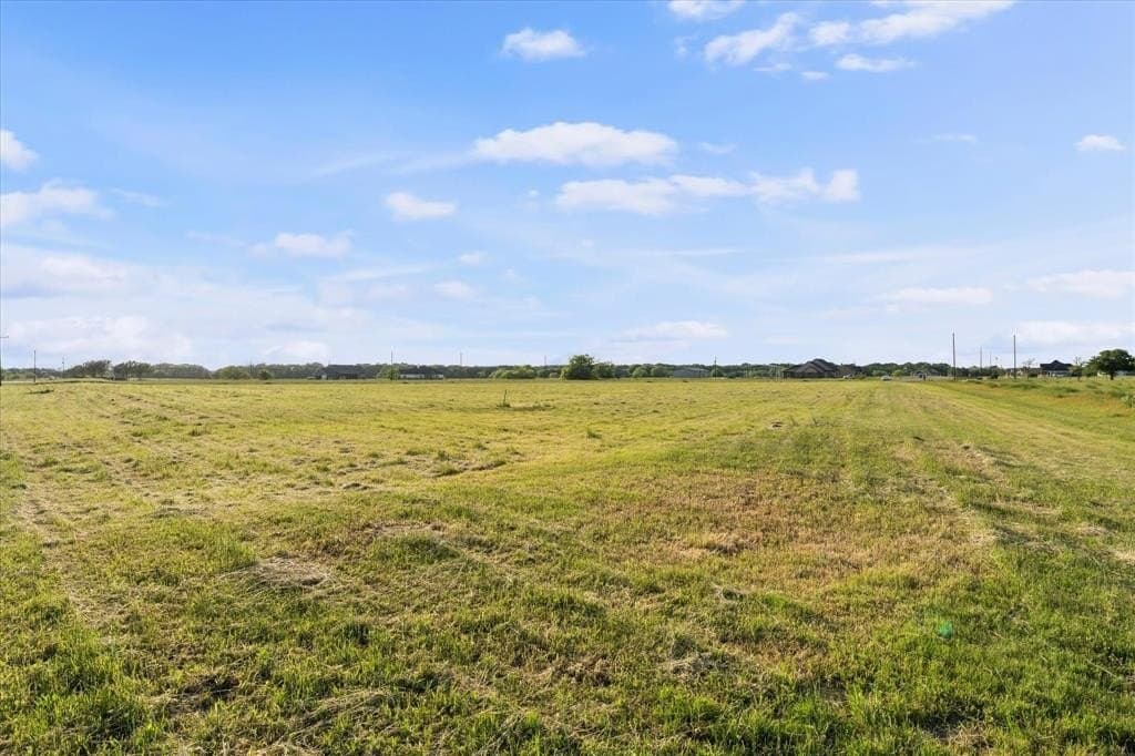 5.02 acres in Navarro County - photo 20