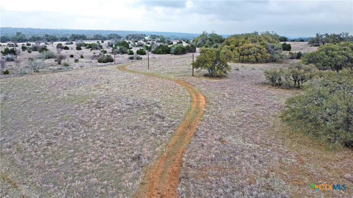 25 acres in Comal County - photo 22