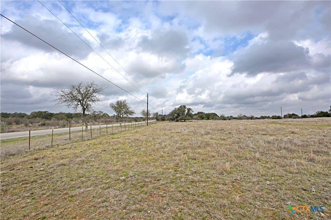 25 acres in Comal County - photo 27