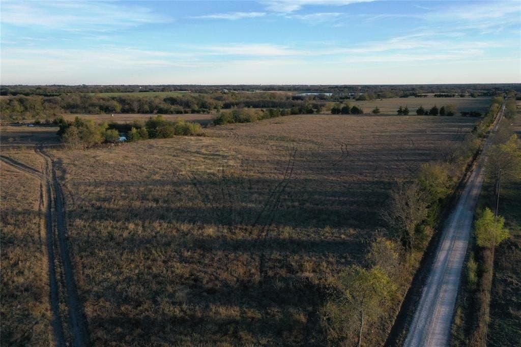 66.87 acres in Lamar County - photo 3