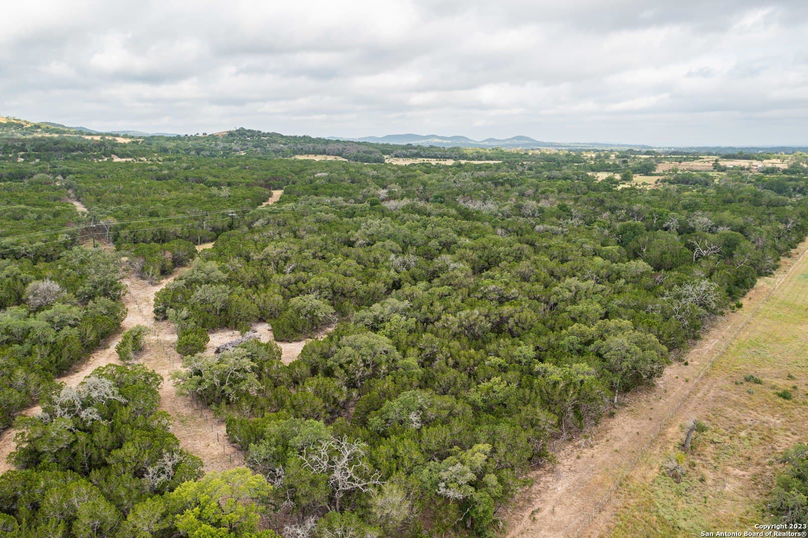 25 acres in Bandera County - photo 6