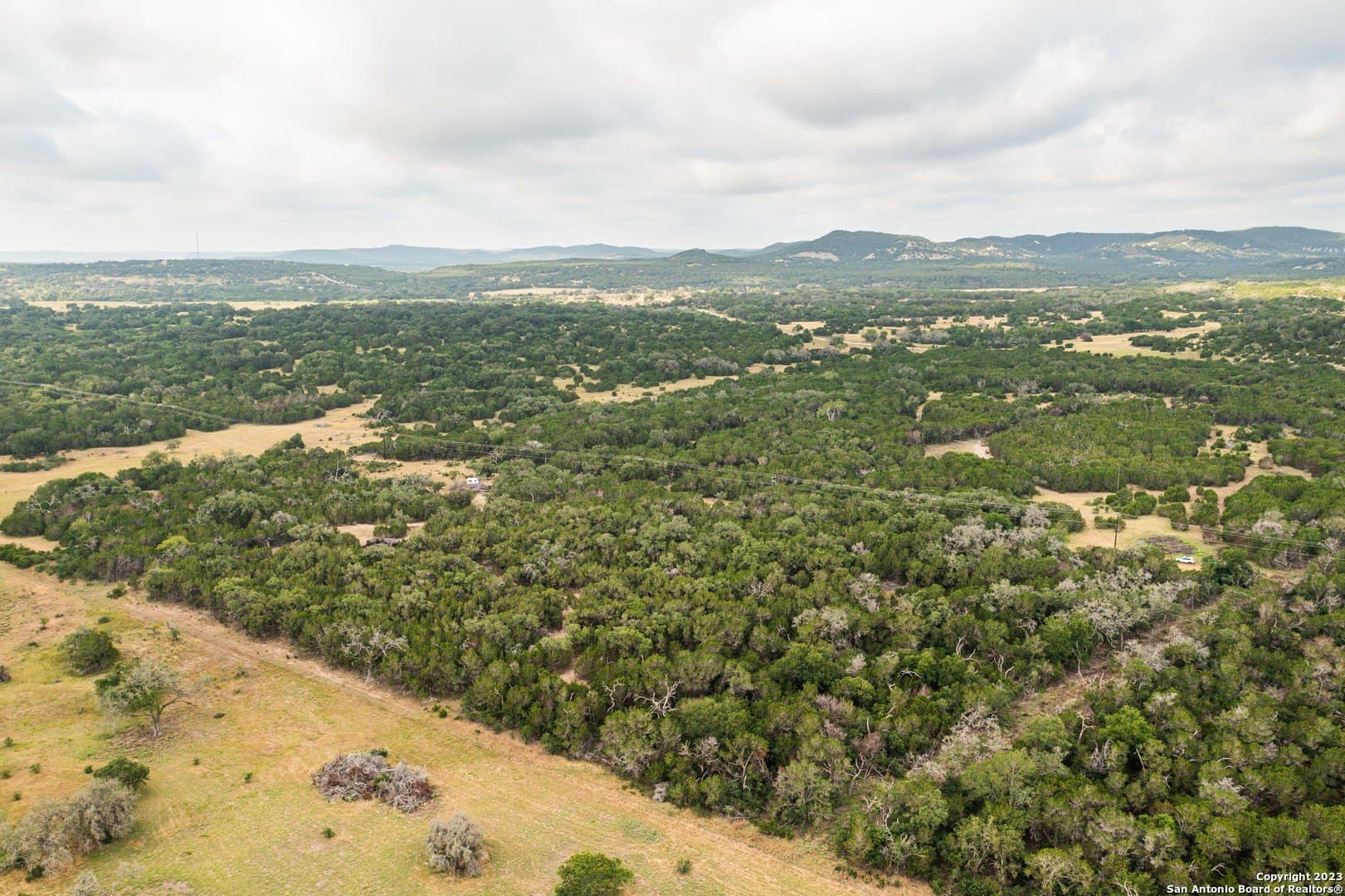 25 acres in Bandera County - photo 8