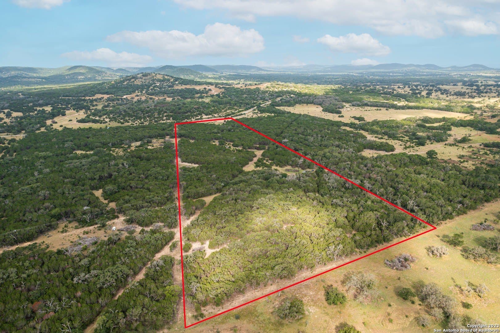 25 acres in Bandera County - photo 4