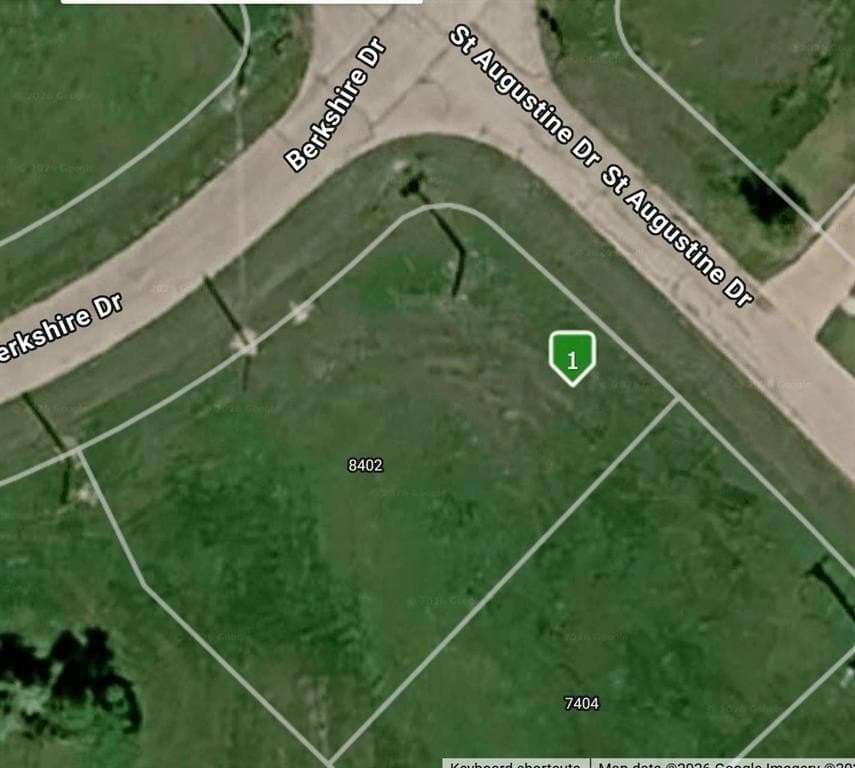 0.4 acres in Johnson County - photo 2