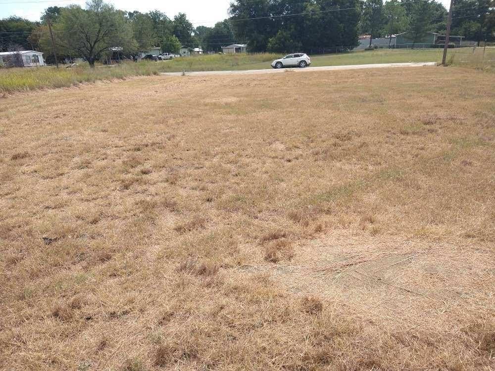 0.04 acres in Hood County - photo 6