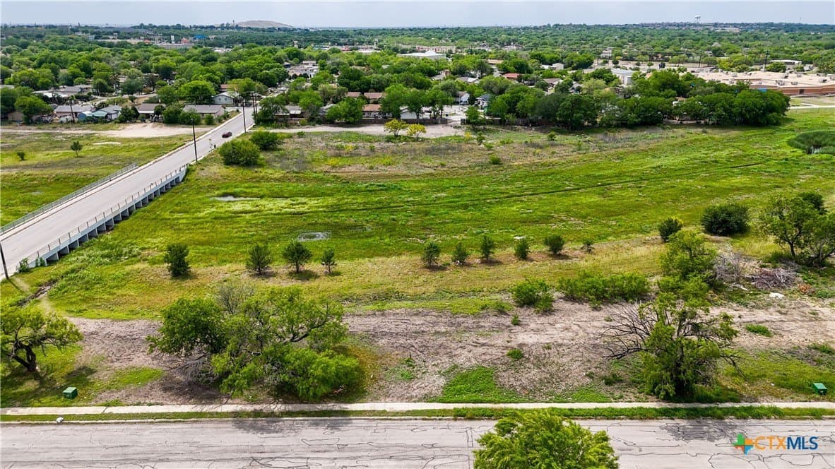 1.06 acres in Bexar County - photo 24