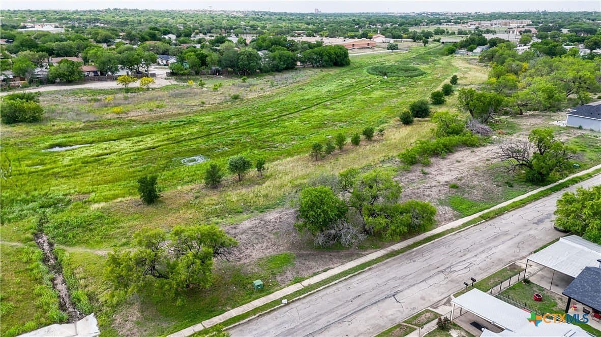 1.06 acres in Bexar County - photo 14