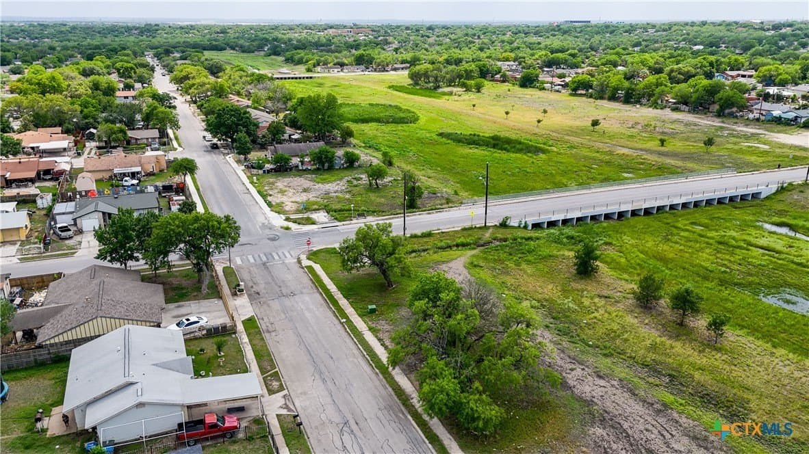 1.06 acres in Bexar County - photo 8