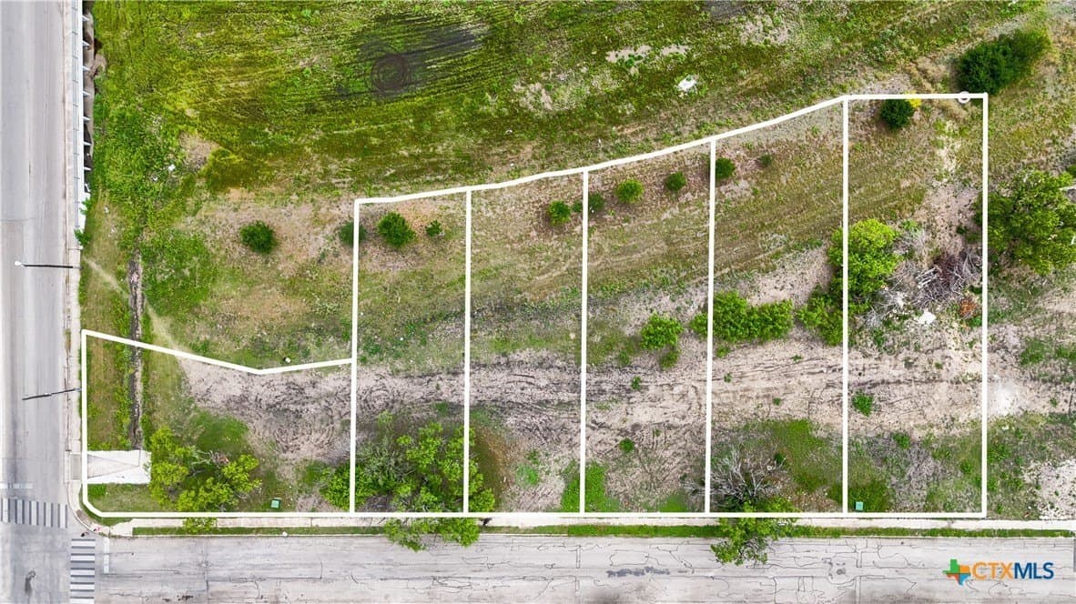 1.06 acres in Bexar County - photo 35