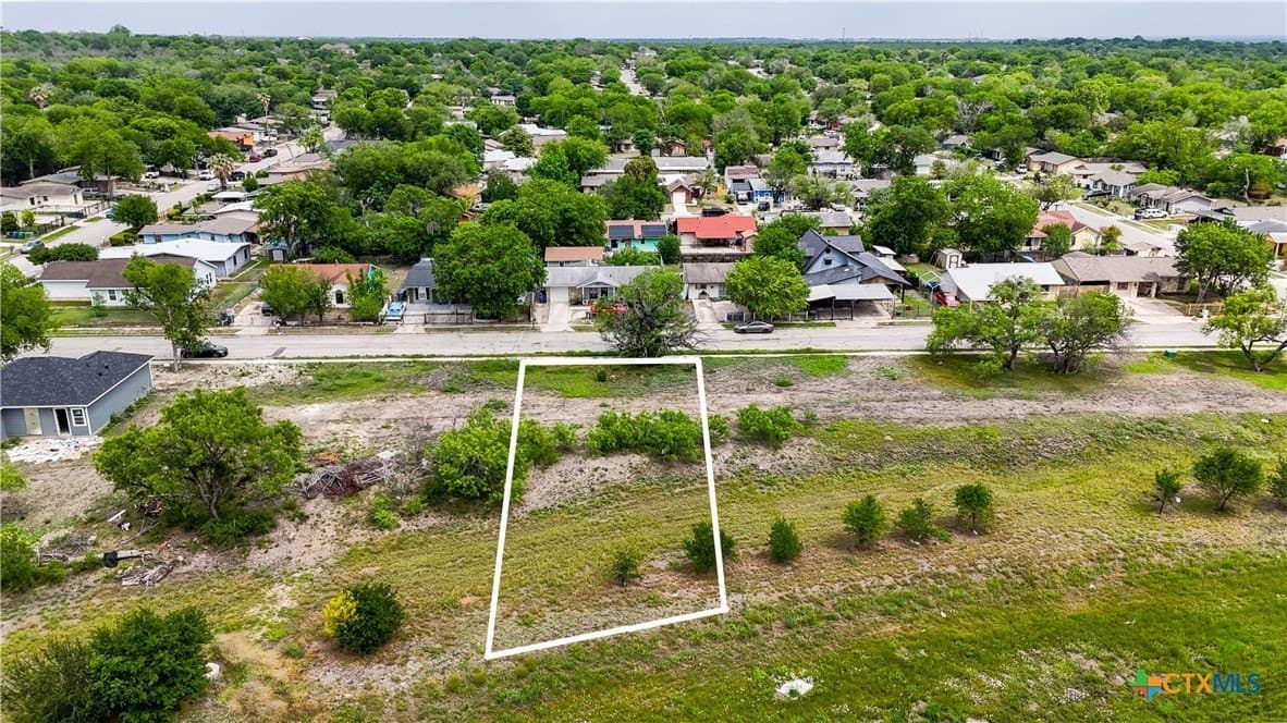 1.06 acres in Bexar County - photo 30