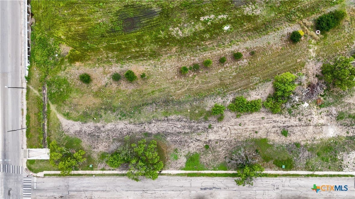 1.06 acres in Bexar County - photo 36