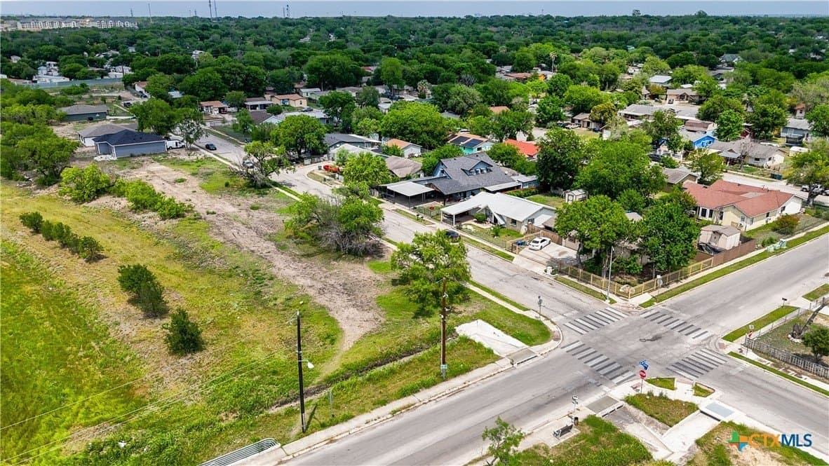 1.06 acres in Bexar County - photo 4