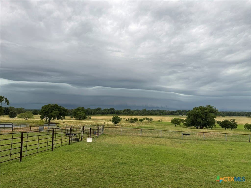 37.81 acres in Hill County - photo 40