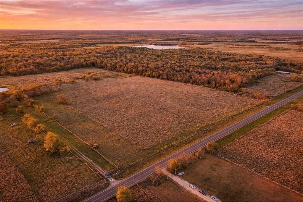 17.43 acres in Kaufman County - photo 3