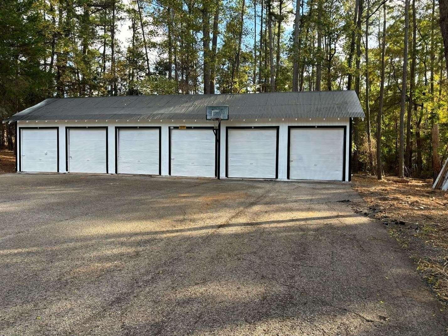 0.5 acres in Gregg County - photo 3
