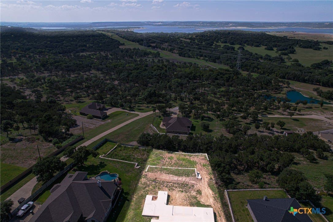 0.65 acres in Bell County - photo 8
