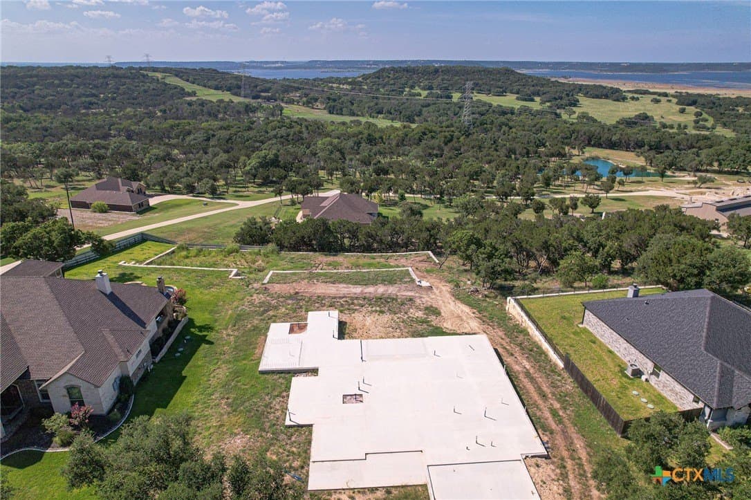 0.65 acres in Bell County - photo 9