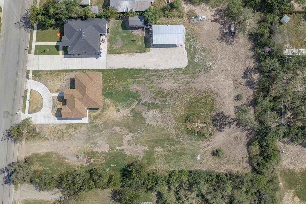 222,320 acres in Uvalde County - photo 47
