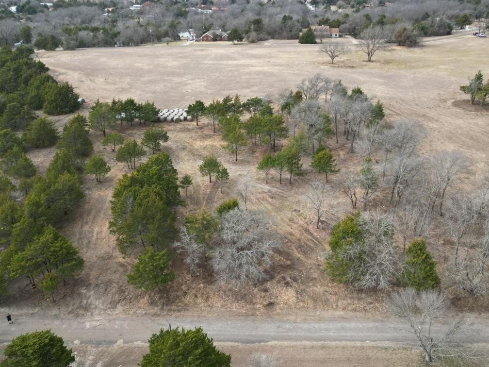 1.91 acres in Ellis County - photo 5