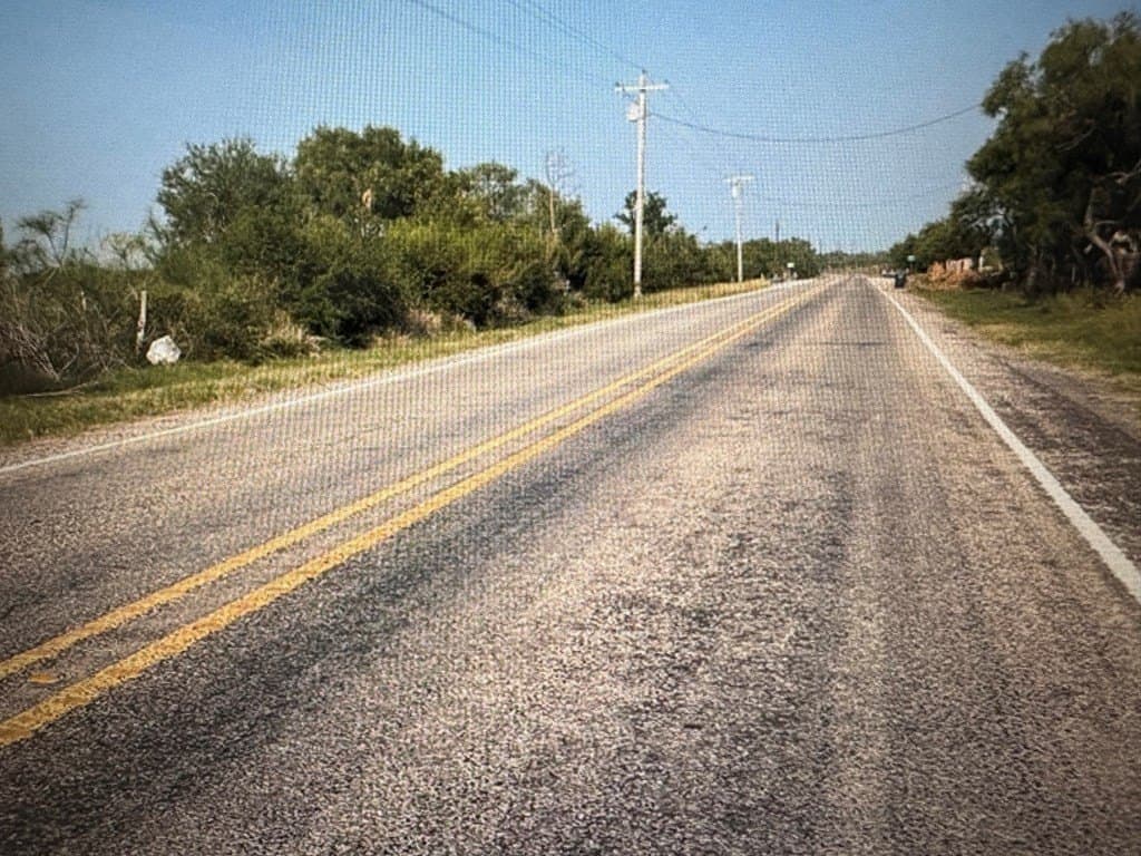 0.52 acres in Maverick County - photo 3