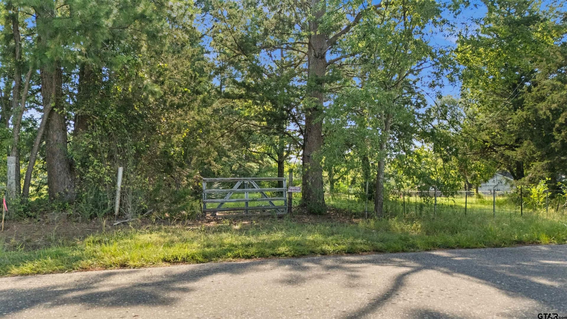 17.92 acres in Smith County - photo 5