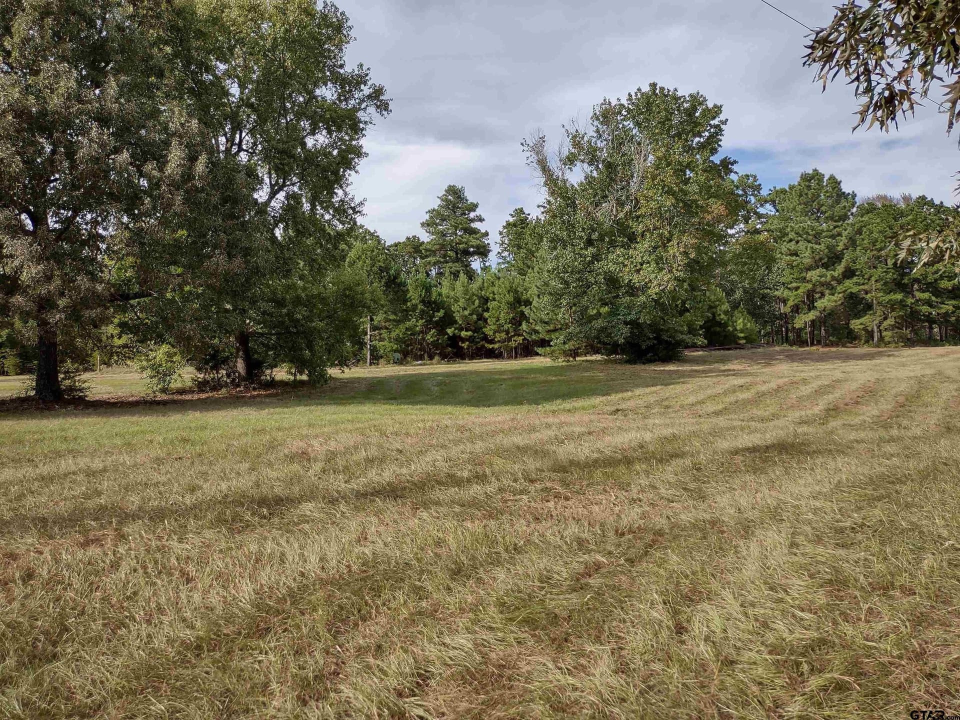 17.92 acres in Smith County - photo 4