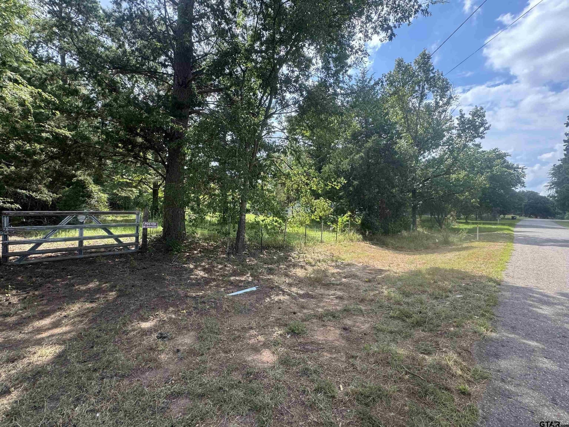 17.92 acres in Smith County - photo 2