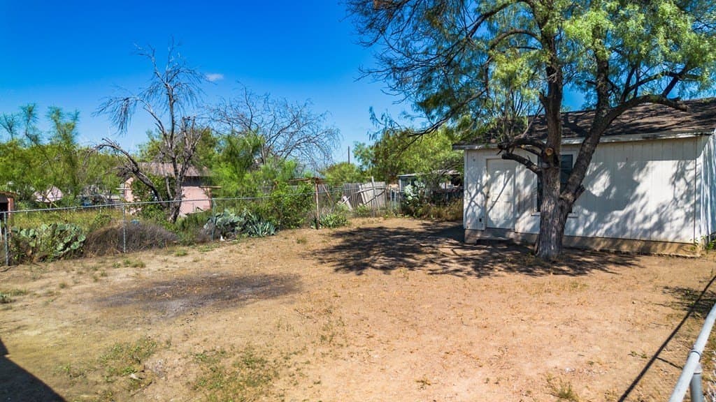 6,875 acres in Maverick County - photo 14