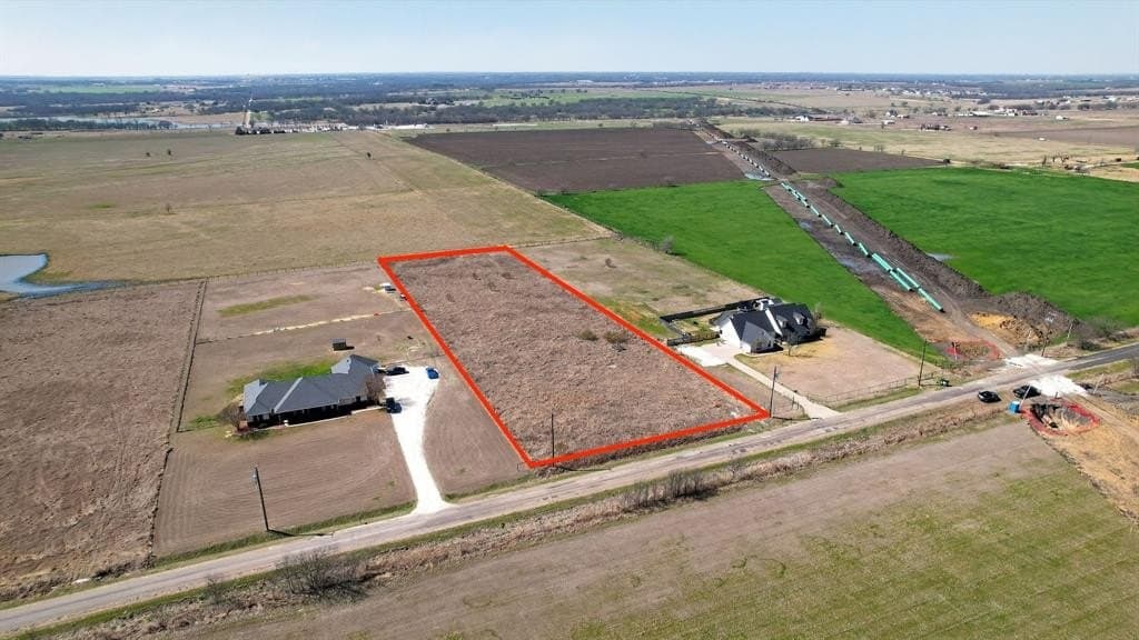 2.21 acres in Johnson County - photo 2