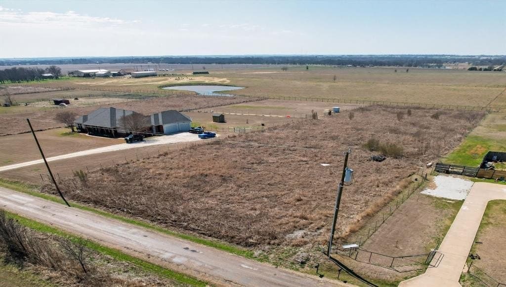 2.21 acres in Johnson County - photo 3