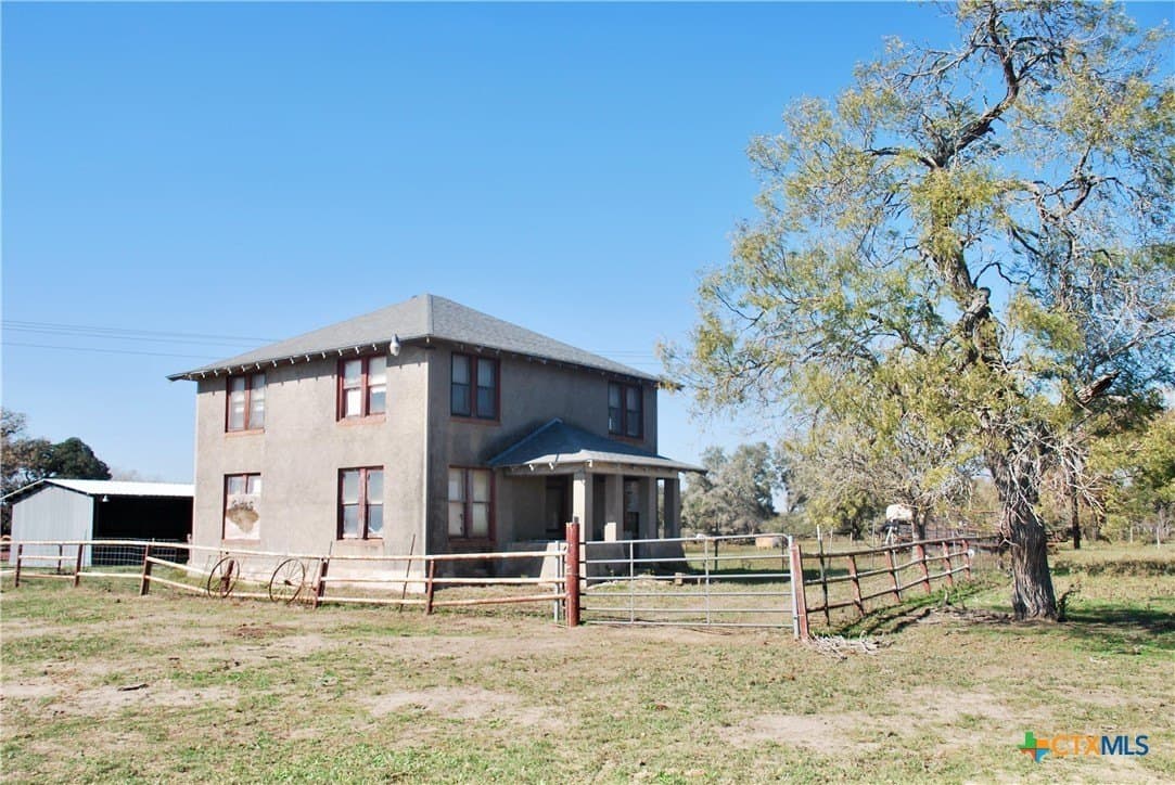 240.47 acres in Gonzales County - photo 14