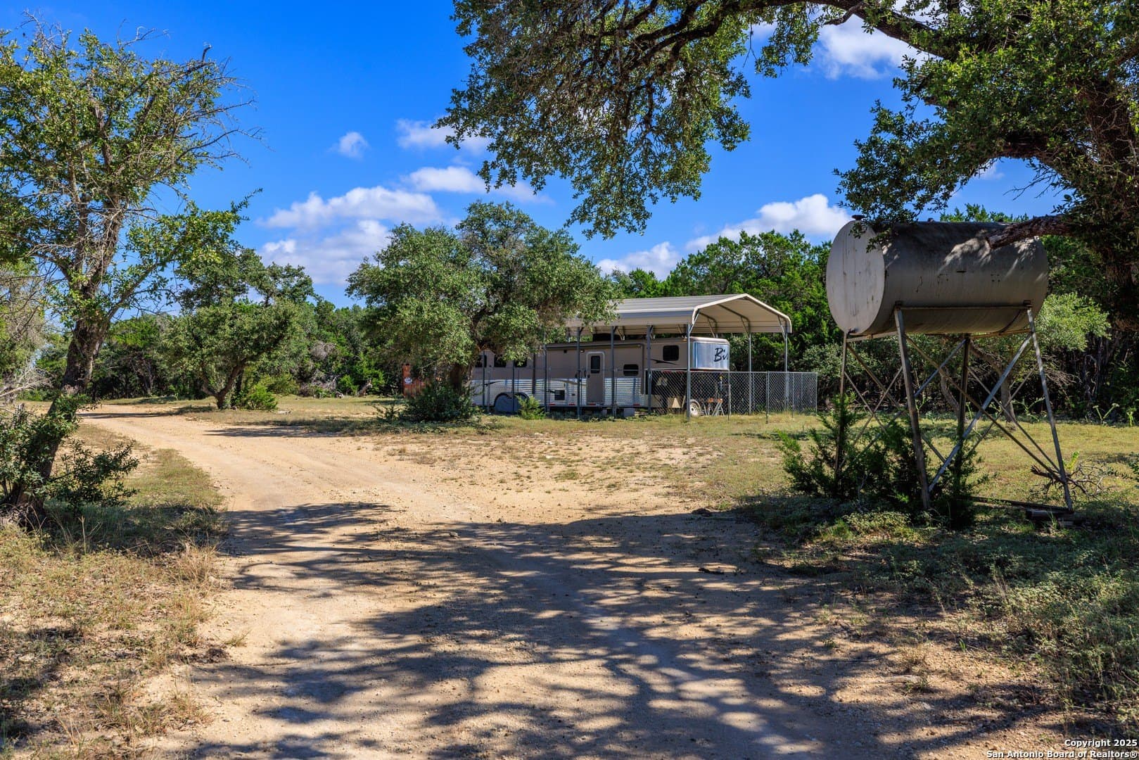 102 acres in Comal County - photo 17