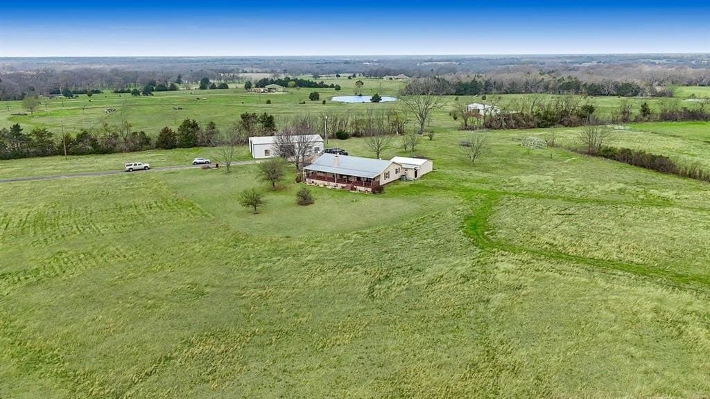10.31 acres in Hunt County - photo 4