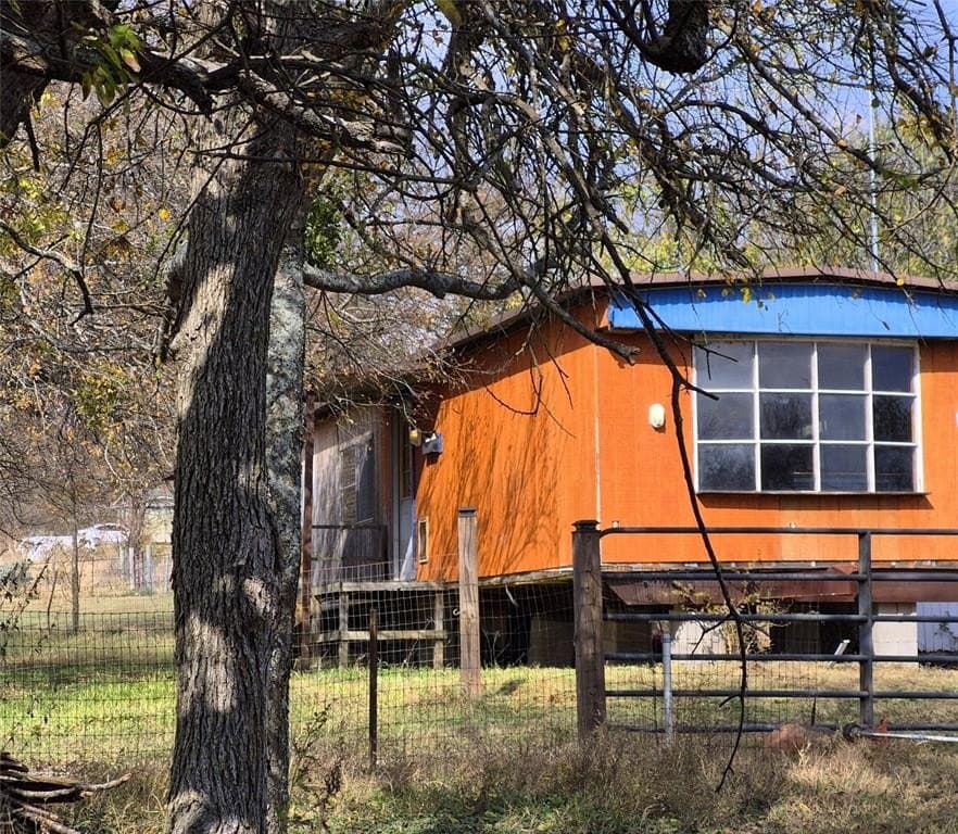 2.99 acres in Ellis County - photo 2